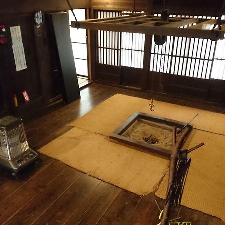 Gokayama Gassho no Sato Hotel Nanto Eksteriør billede