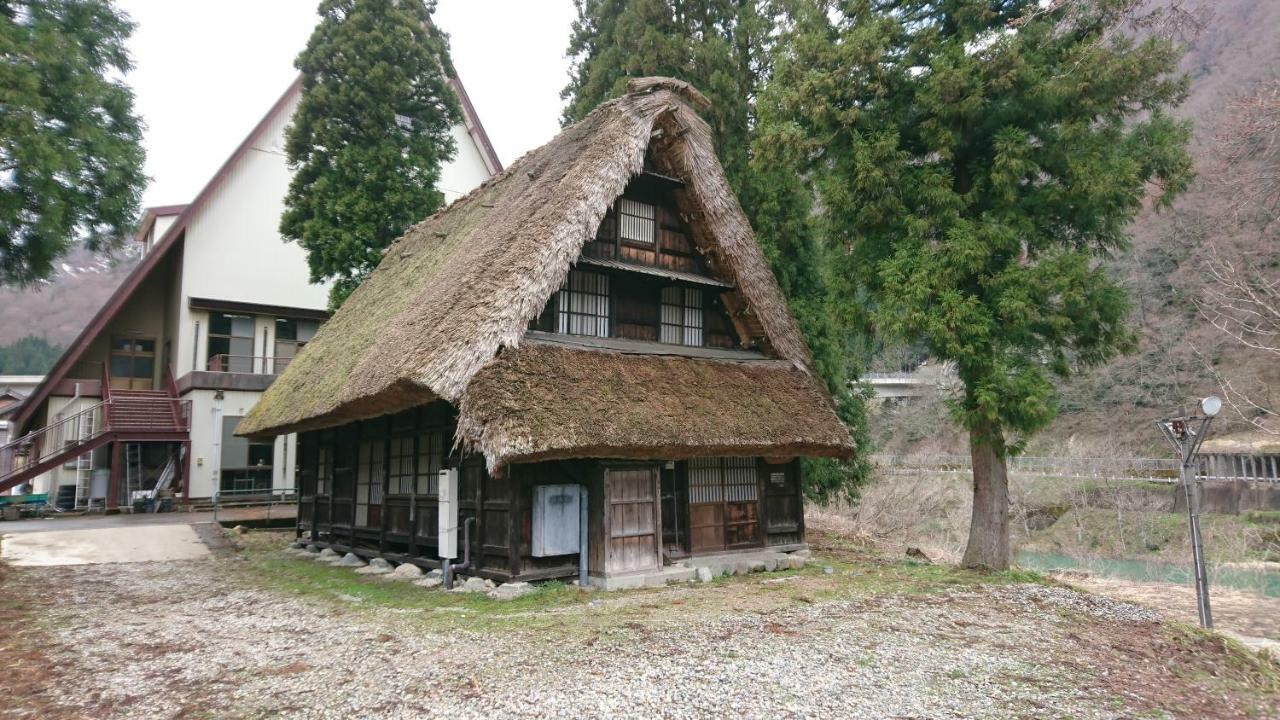 Gokayama Gassho no Sato Hotel Nanto Eksteriør billede